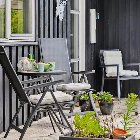 Caro - 900m From The Sea By Interhome *